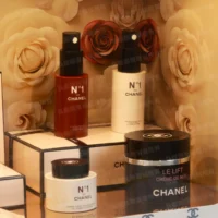 紙紮香奈兒高級保養組禮盒-6